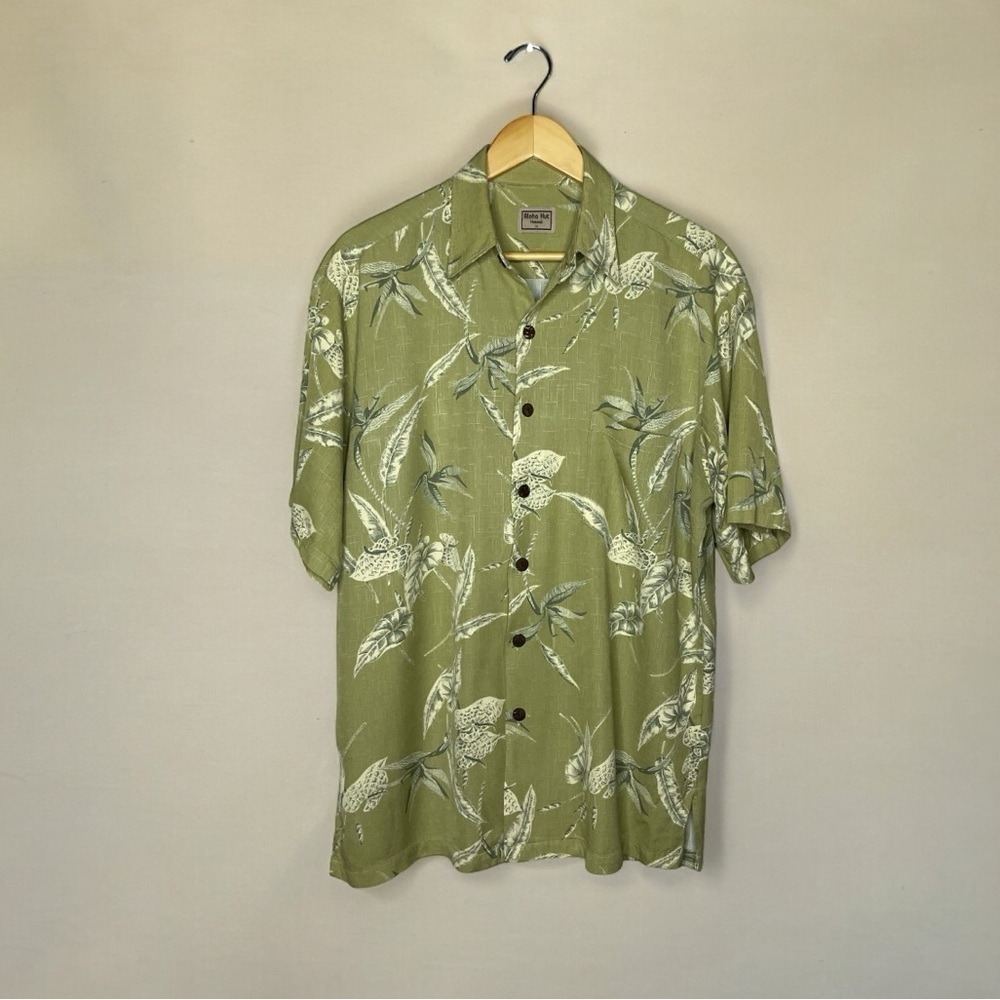 Aloha Hut Hawaii Short Sleeve Button Down Mens Size Medium